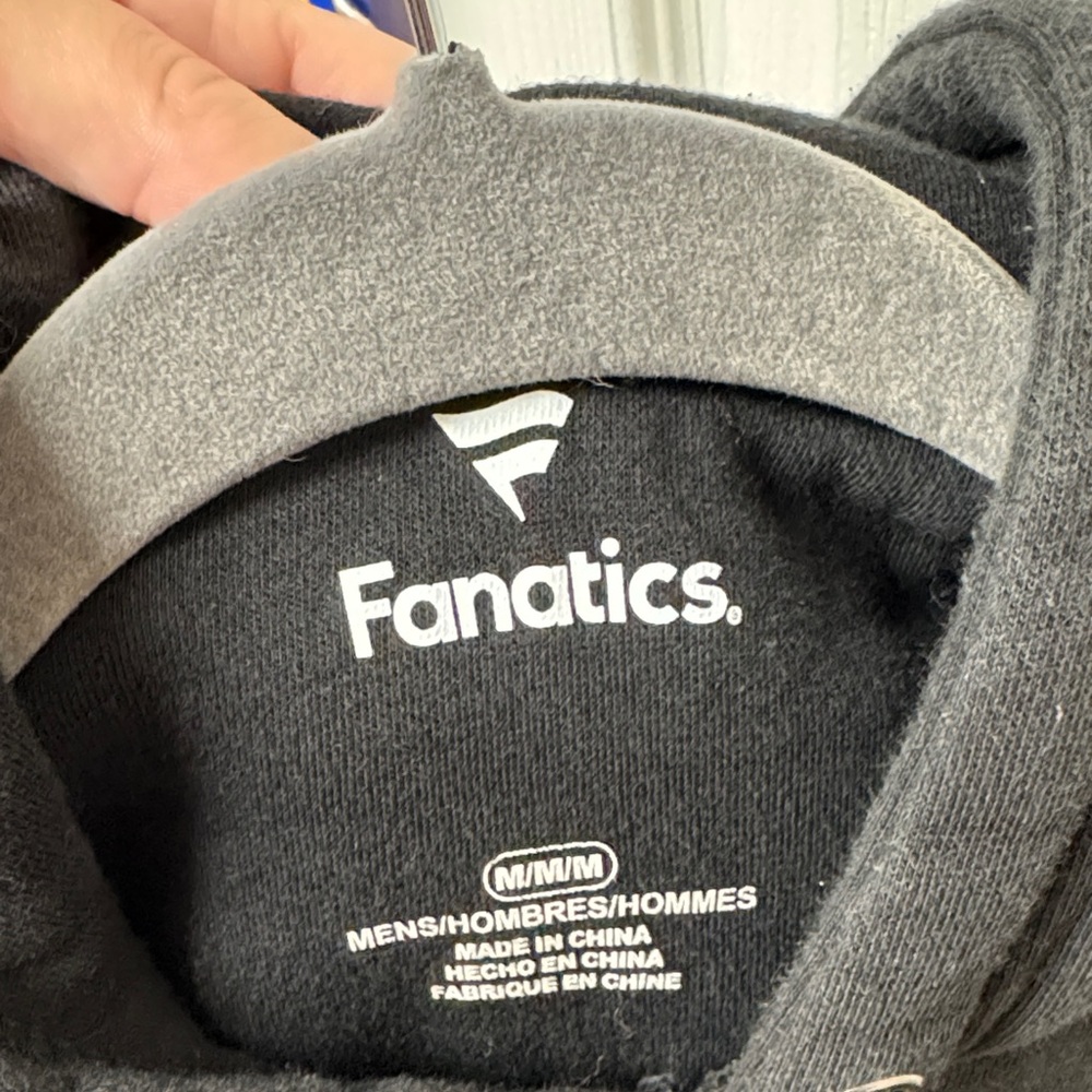 Unisex WNBA logo hoodie - Picture 2 of 4